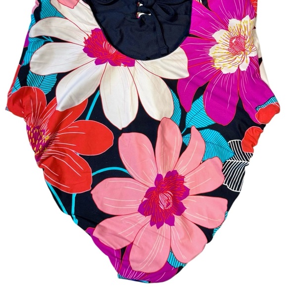 La Blanca Multi Full Bloom Reversible One-Piece Swimsuit - Picture 11 of 16